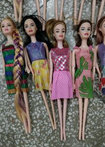 Lot of Fashion Dolls