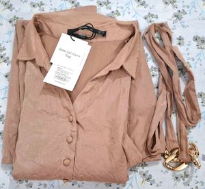 Madame dress with tag and belt