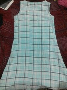 Summer dress, simple frock style, with pockets