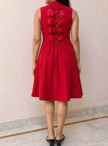 Chic Red Zipper Dress