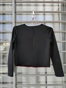 Chic Burgundy &amp; Black Long Sleeve Top
