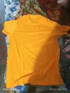 T-Shirt and Black Pyjama Set