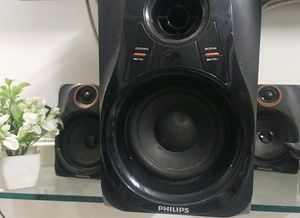 Philips 2.1 Multimedia Speaker System
