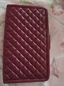 Quilted maroon  Wallet Nestasia
