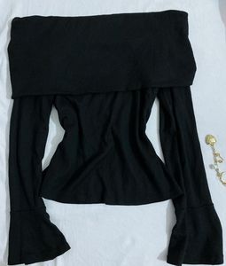 Chic Black Off-Shoulder Sweater