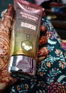 Vlcc Pro Radiance Brightening Mask