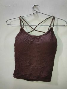 Criss-Cross Strap Sports Bralette top