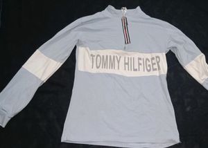 Medium Size Tshirt With Chain And Full Sleeves