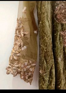 Women Kurtie Disigner