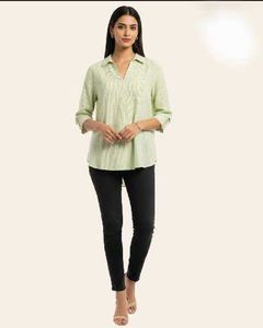Medium Vero Moda Green V-Neck Top
