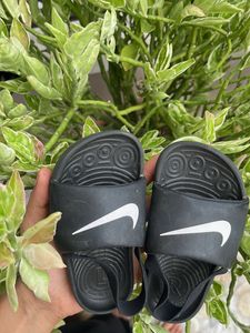Nike kawa toddler slides Flip Flops