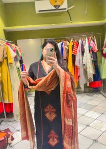 Elegant Black &amp; Red Ethnic Kurta Set with Dupatta