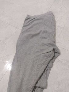 Comfortable Grey Leggings