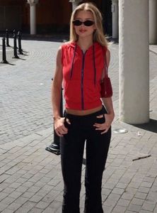 Y2K 2000s Sleeveless Red Hoodie