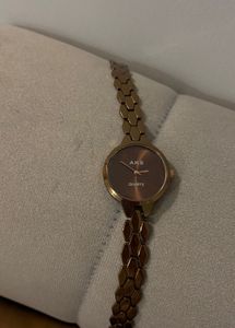 AKS Quartz Women's Watch
