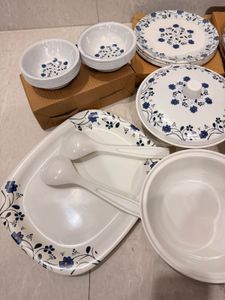 FREE DELIVERY Elegant Dinnerware Set