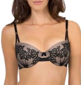 Victorias Secret Black Lace Bra