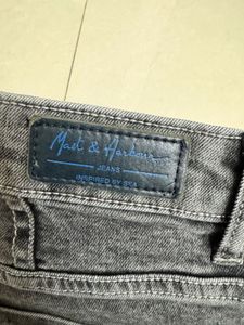 Women Stylish Boyfriend Fit Jeans