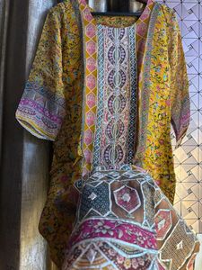 Stylish Yellow Printed Kurta Set