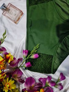 🇳🇿💫🎀Green High-Waisted Briefs with Lace Trim
