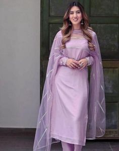 Elegant Lavender Kurta Set with Dupatta