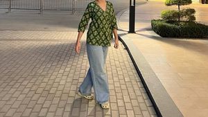 Green Floral wrap tie short Kurti 🌿