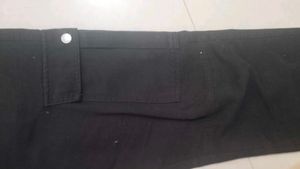 HIGHLANDER Black Cargo Pants