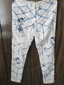 W brand, Size 8 pant / parallel pan