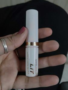 White Lipstick with Gold Accent