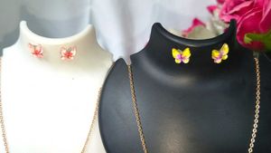 Butterfly Combo Necklace &amp; Earring Set YellowBrown