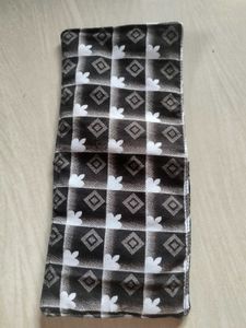 Sanitary napkin pouch