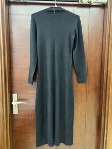 Elegant Black Midi Dress