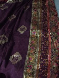 Elegant Silk Saree with Peacock Motifs
