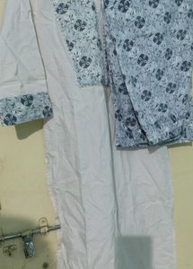 Elegant Embroidered White Kurta