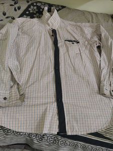 2 Men's Checked Casual Shirts
