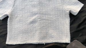 Chic White Tweed Cropped Jacket