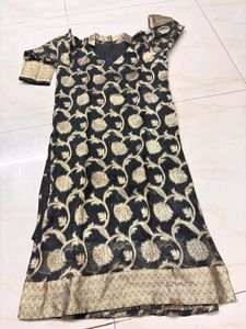 Elegant Black & Gold Kurta