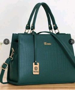 Elegant Green Crocodile Embossed Handbag
