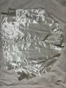Silky White Top