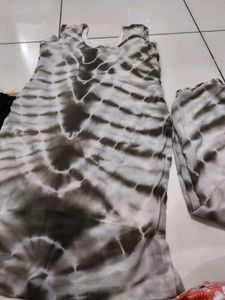 Stylish Tie-Dye Kurta Set
