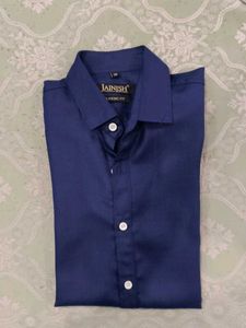 Men's Classic Fit Blue Shirt