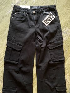 Black cargos