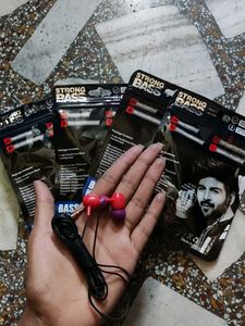 set of 4 Strong Bass Earphones with Mic