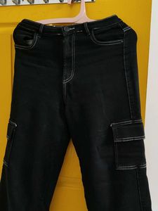 Black Cargo Jeans