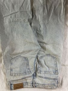 Zara Light Wash Baggy Jeans