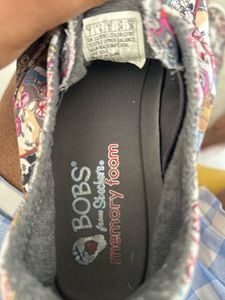 Cute Bob's from Skechers Cartoon Print Shoes