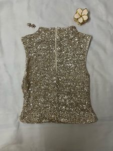 H&amp;M Sparkling Sequin Sleeveless Top