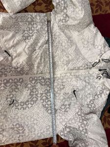 Nike White Patterned Jacket