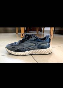 Stylish Blue Running Shoes