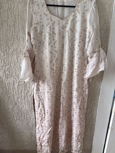 Elegant White Embroidered Kurta